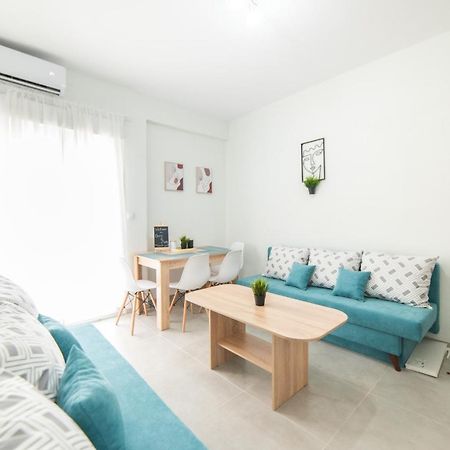 Chris & Mary Comfort Rooms 2 Skála Neón Epivatón 외부 사진