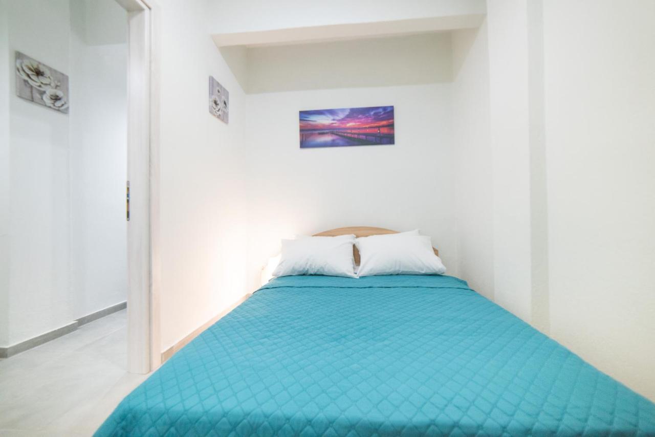 Chris & Mary Comfort Rooms 2 Skála Neón Epivatón 외부 사진
